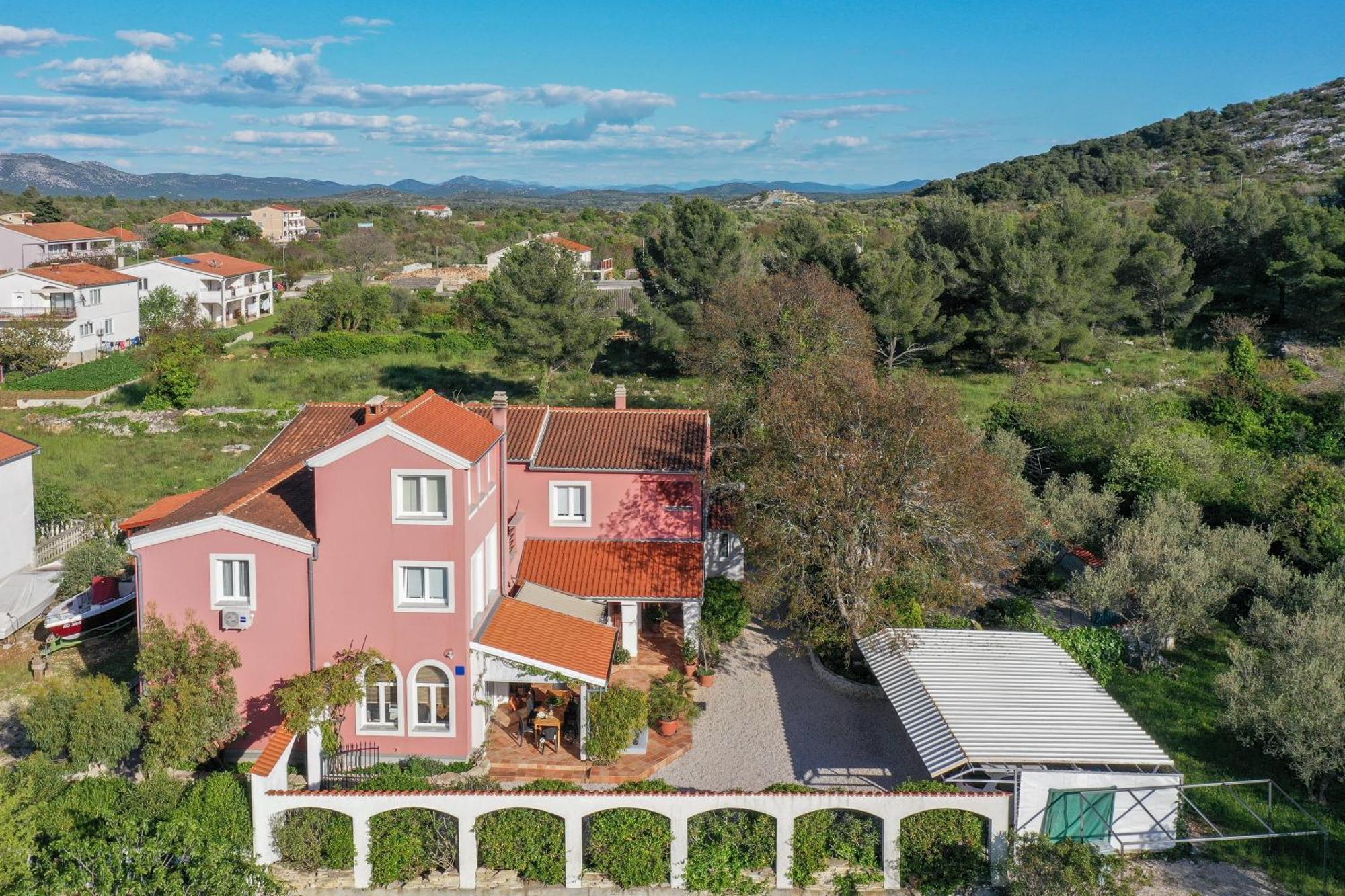 Villa Arta Drage Eksteriør bilde
